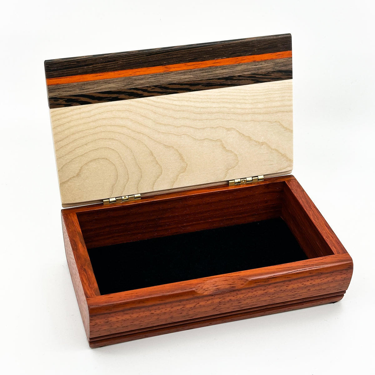 ＴＲＥＡＳＵＲＥ　ＢＯＸ 19