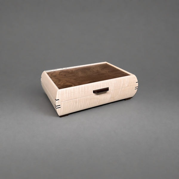 Elegance jewelry box curly maple with walnut lid, closed